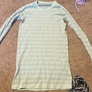 Lululemon Long Sleeve Swiftly